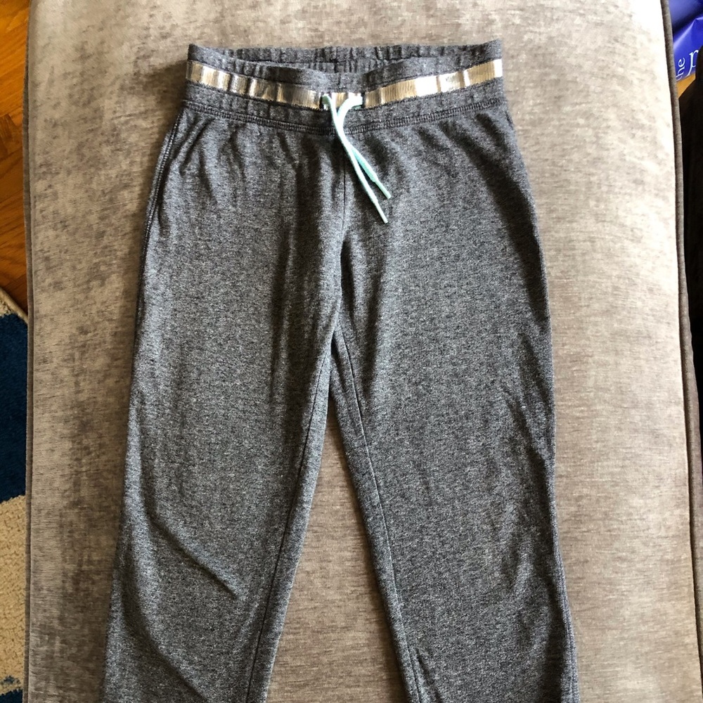 SO Perfect Jogger size 7/8